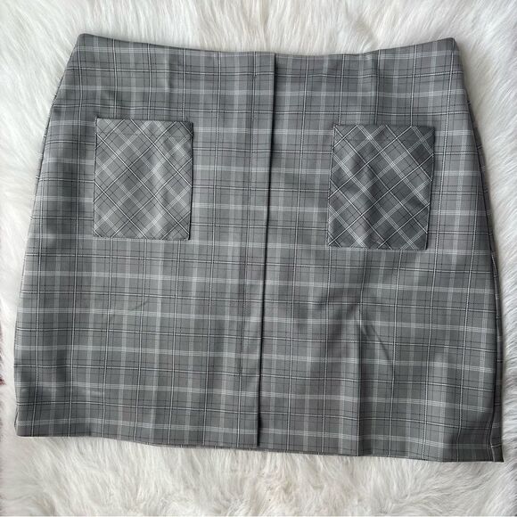 Gray Pin Stripe Check Front Pocket Skirt - 22/24W‎ - Picture 4 of 13